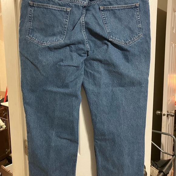 L.L. Bean Relaxed Blue Jeans Classic Everyday Style - Picture 4 of 7